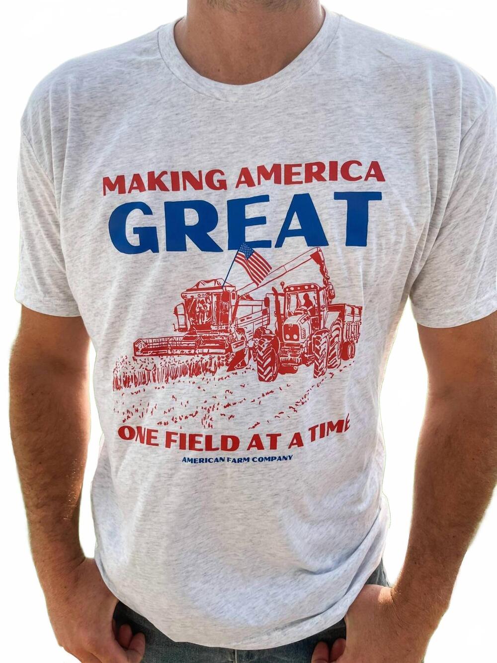 NEW AMERICAN FARM COMPANY making america great one field at a time graphic tee i